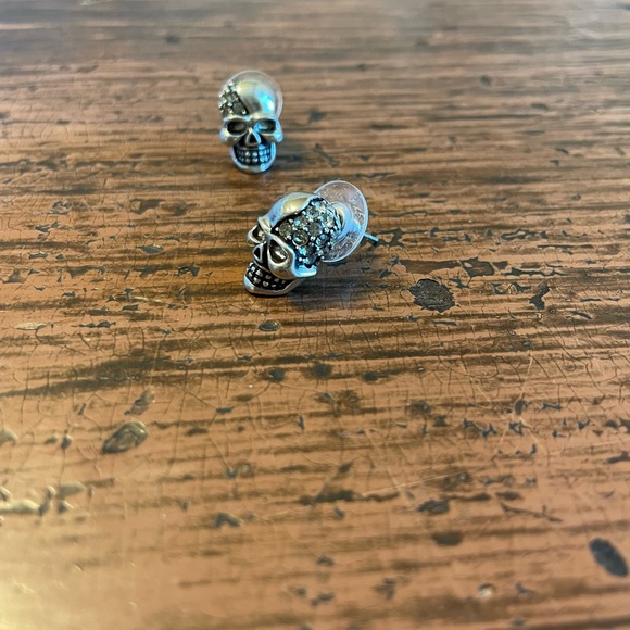 .SKULL. Earrings w/ diamonds - Picture 2 of 6